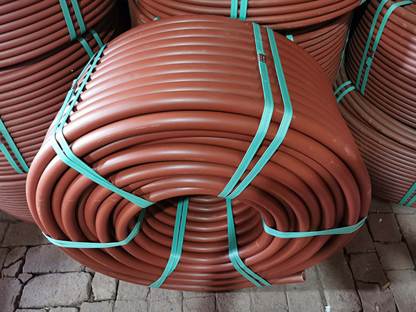 新疆新疆穿线管厂家告知大家管材选择哪种的好