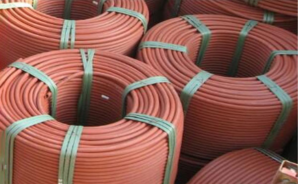 防火安全新标准：聚乙烯阻燃新疆穿线管的选择指南